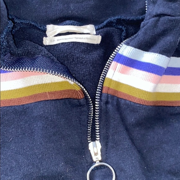 Vintage Inspired Cropped Sweater w/ Racing Stripes - Picture 2 of 2